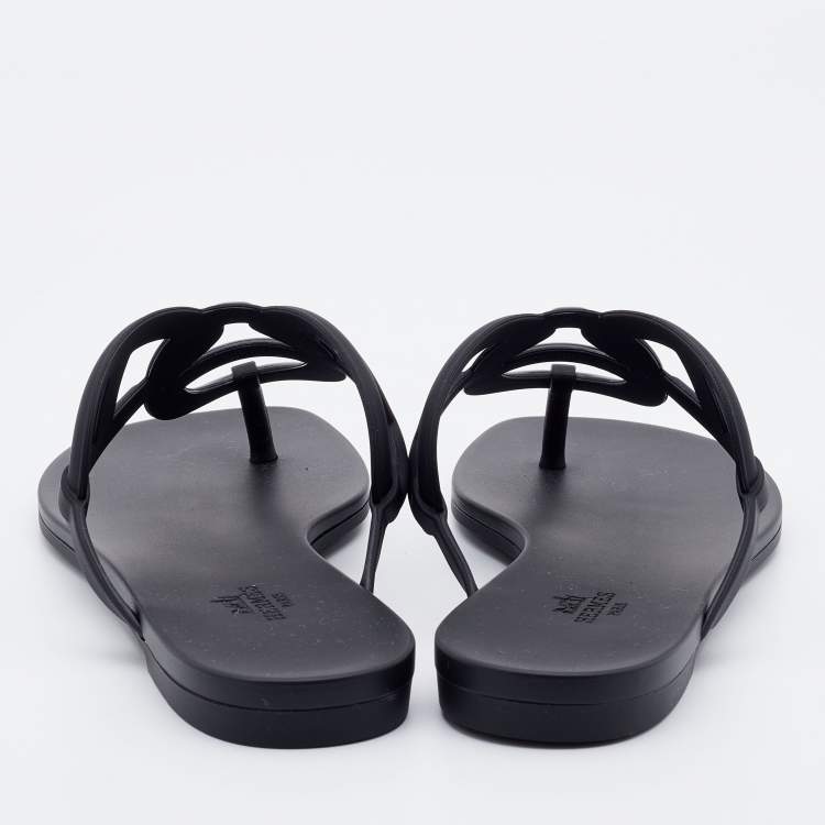 Pre Owned Hermes Black Rubber Chaine d'Ancre Thong Flat Slides Size 39