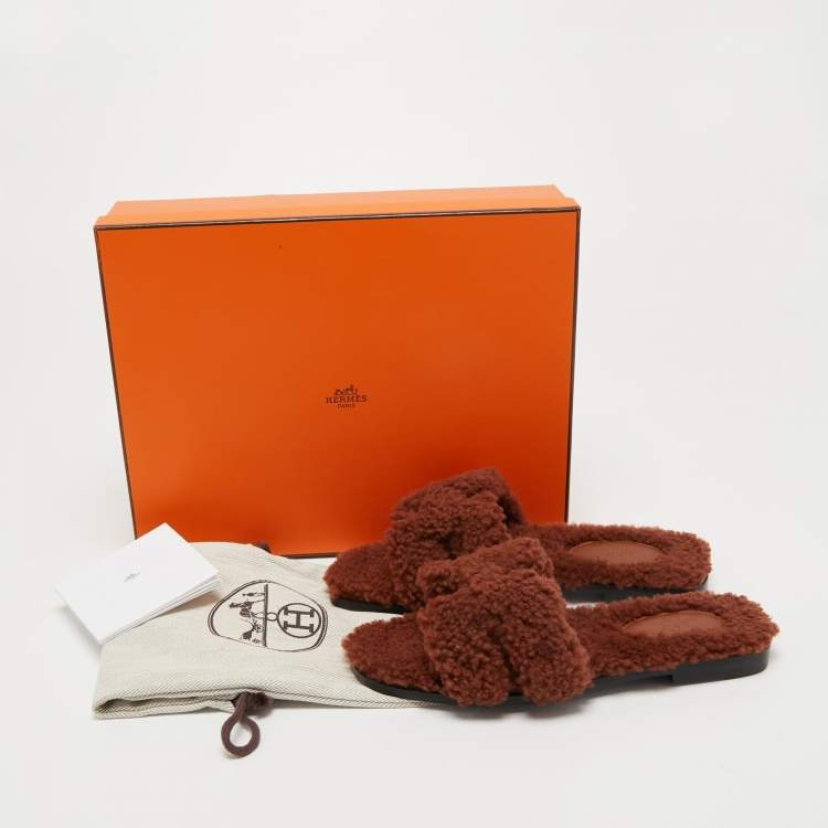 Pre Owned Hermès Brown Shearling Fur Oran Flat Slides Size 36