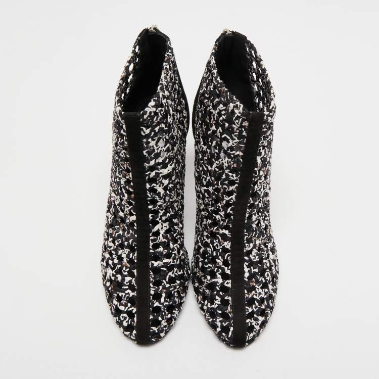 Pre Owned Hermes Black/White Woven Leather and Suede Ankle Boots Size 39 