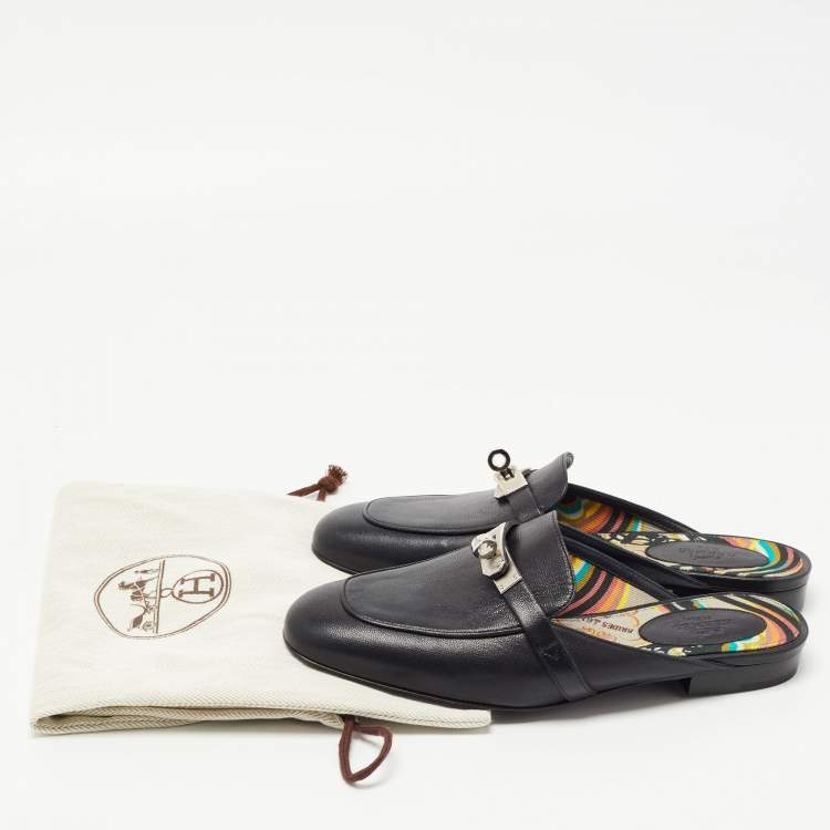 Pre Owned Hermes Black Leather Oz Flat Mules Size 37