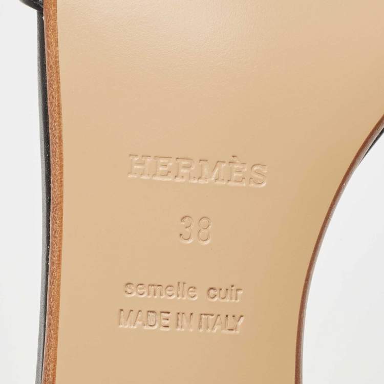 مملوكة مسبقًا Hermes Black/White Leather Baia Sandals Size 38