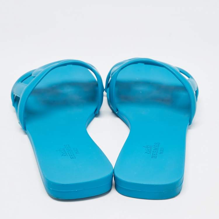 Pre Owned Hermes Blue Rubber Aloha Flat Slides Size 40