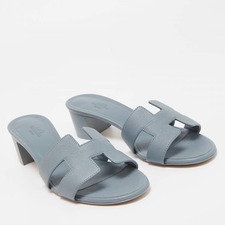 Pre Owned Hermes Grey Leather Oasis Slide Sandals Size 38
