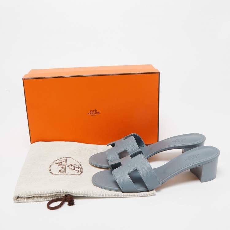 Pre Owned Hermes Grey Leather Oasis Slide Sandals Size 38