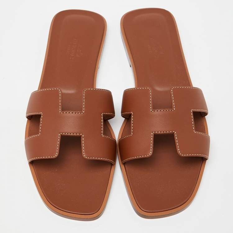 Pre Owned Hermès Brown Leather Oran  Flat Slides Size 38 