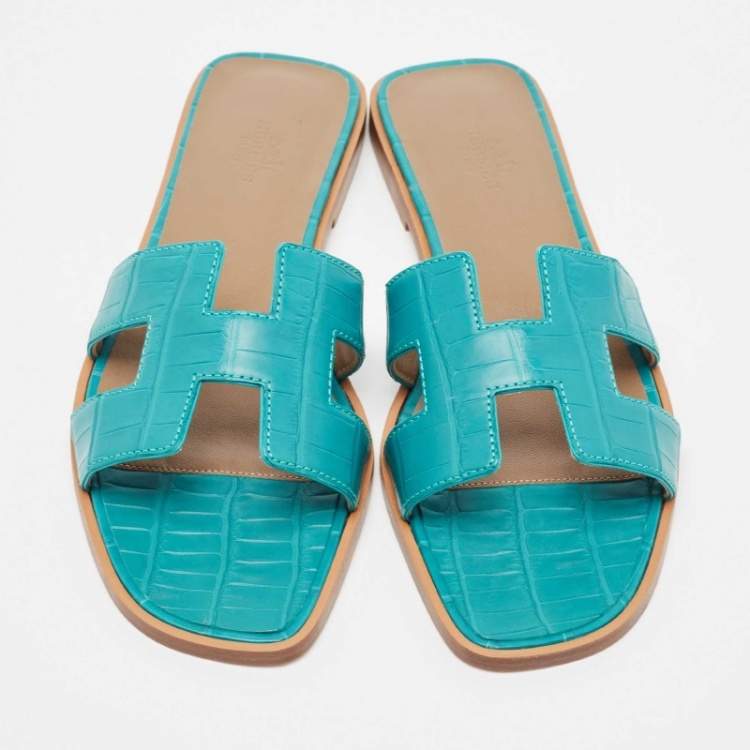Pre Owned Hermes Green Matt Crocodile Oran Flat Slides Size 38.5