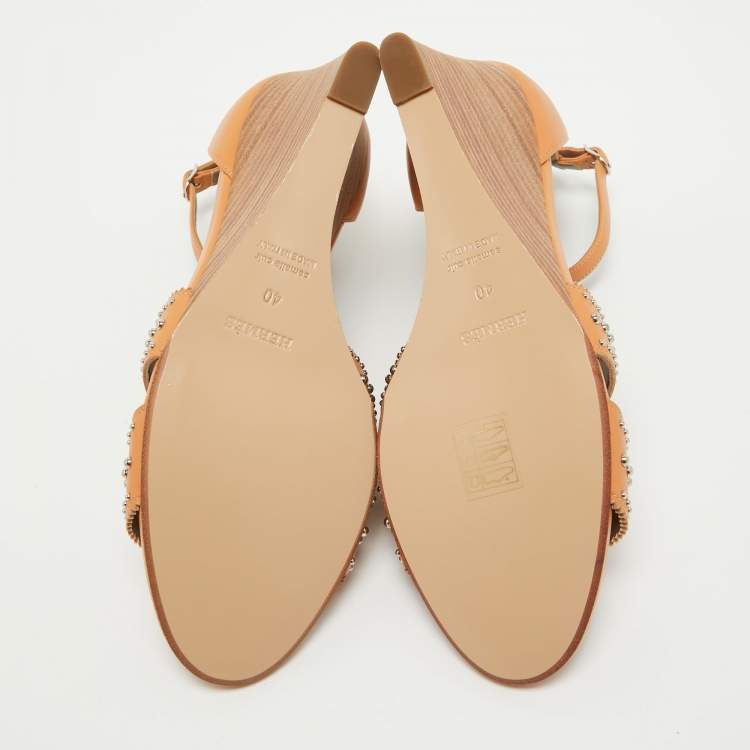 Pre Owned Hermes Tan Studded Leather Legend Wedge Sandals Size 40