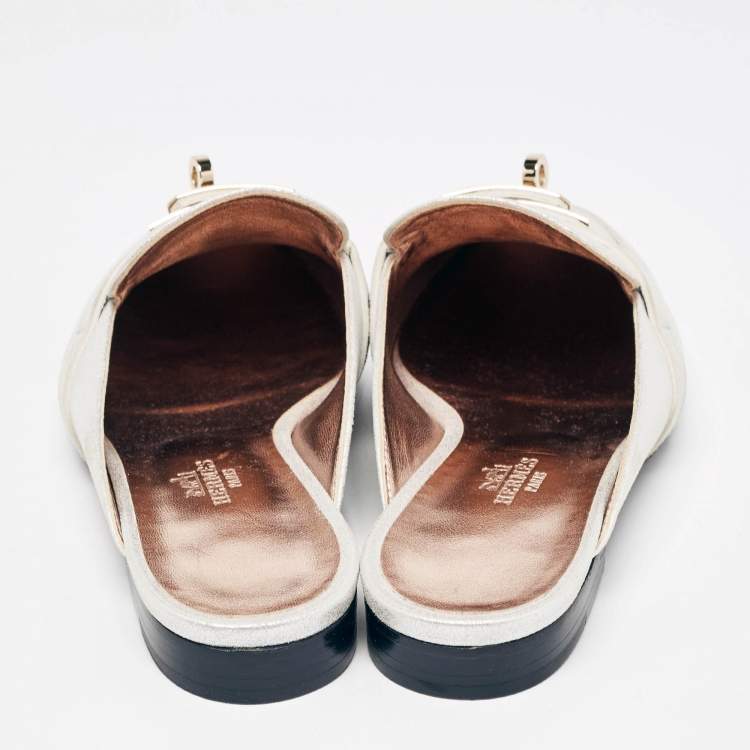 Pre Owned Hermes Silver Textured Suede Oz Flat Mules Size 36.5 