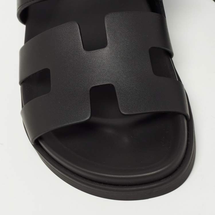 Pre Owned Hermes Black Leather Chypre Sandals Size 39.5