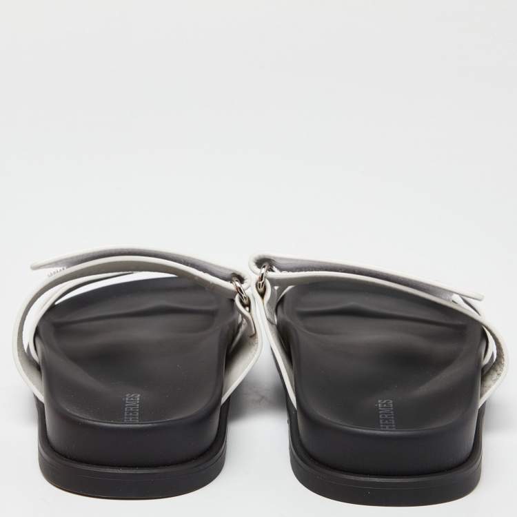 Pre Owned Hermes White/Black Leather Chypre Sandals Size 36