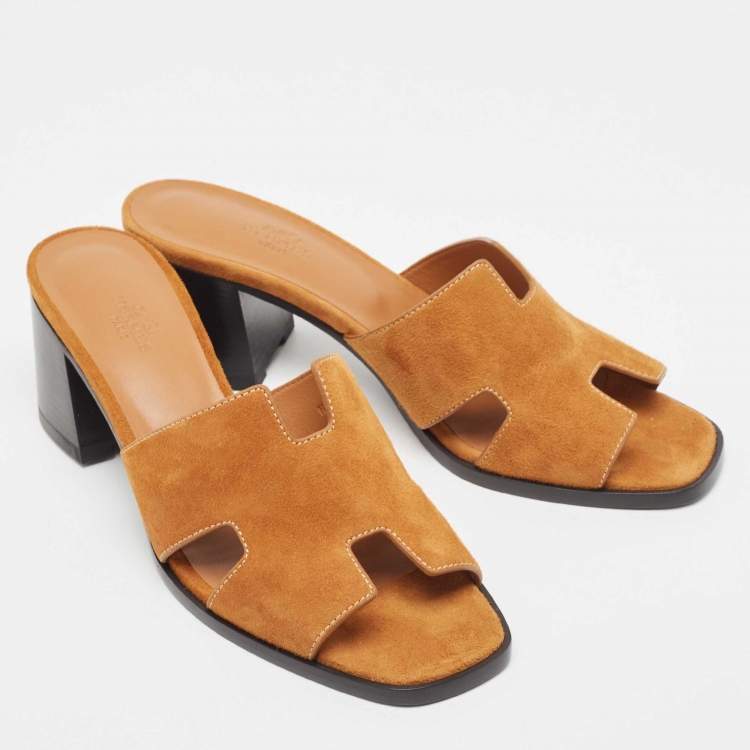 مملوكة مسبقًا Hermes Brown Suede Helia Slide Sandals Size 40