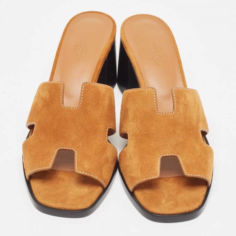 مملوكة مسبقًا Hermes Brown Suede Helia Slide Sandals Size 40