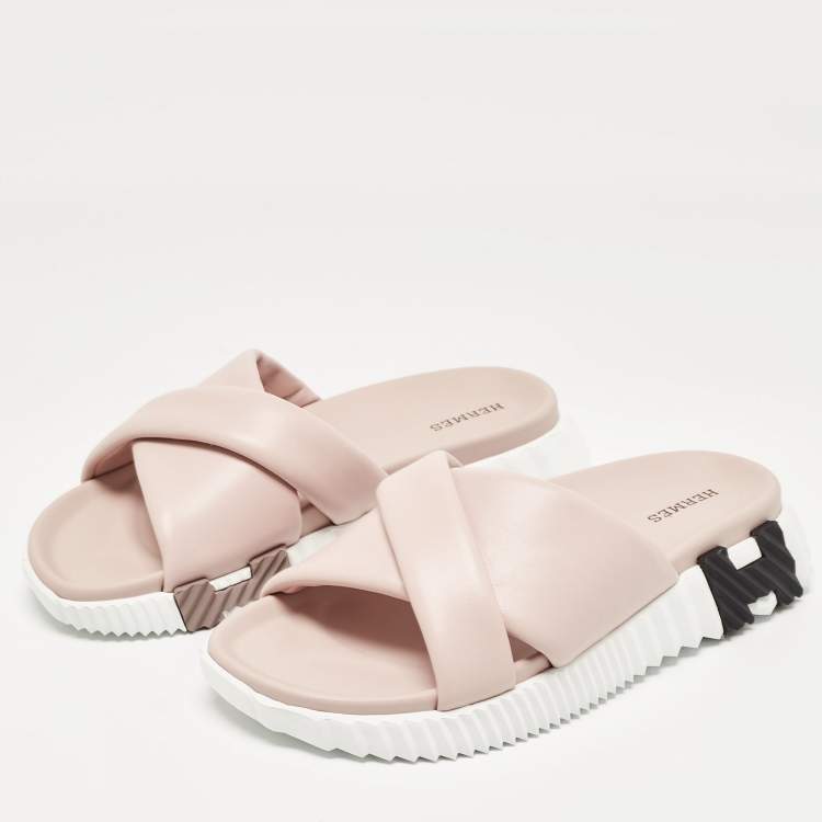 Pre Owned Hermès Pink Leather Infra Sandals Size 37