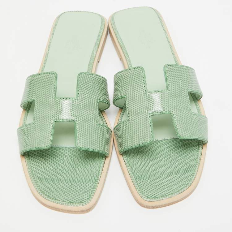 Pre Owned Hermès Green Lizard Oran Flat Slides Size 38