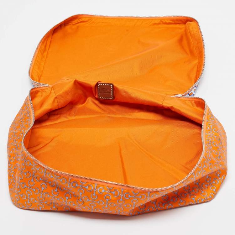 Pre Owned Hermès  Multicolor Printed Silk Travelsilk PM Travel Cube
