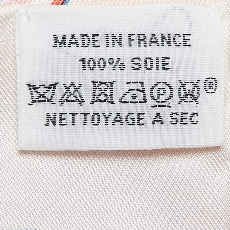 Pre Owned Hermès Cream/Rose Printed Silk Double Face Passades Et Serpent Scarf