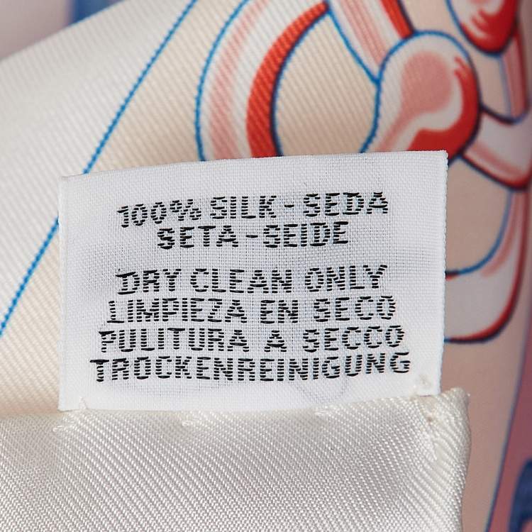 Pre Owned Hermès Cream/Rose Printed Silk Double Face Passades Et Serpent Scarf