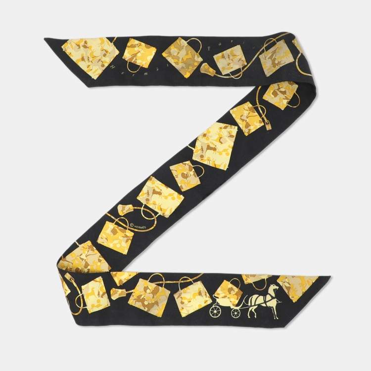 Pre Owned Hermès Black Handbag Printed Silk Twilly