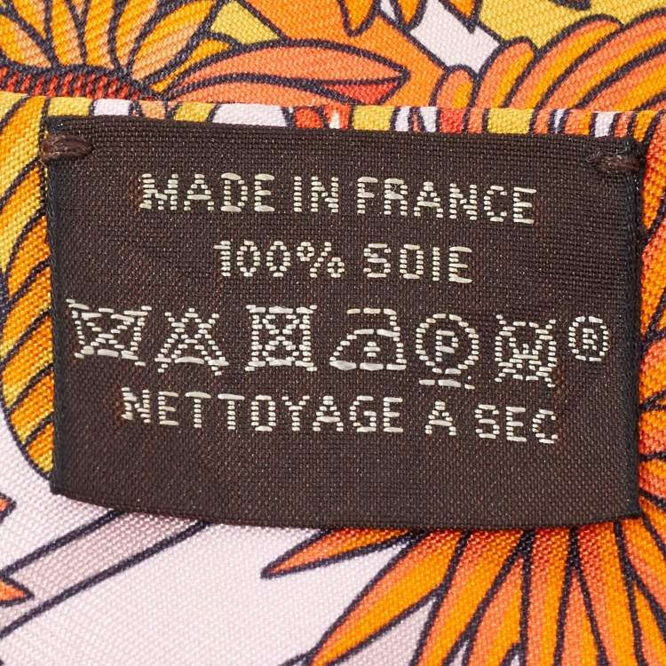 Pre Owned Hermès Orange Animapolis Silk Twilly Scarf
