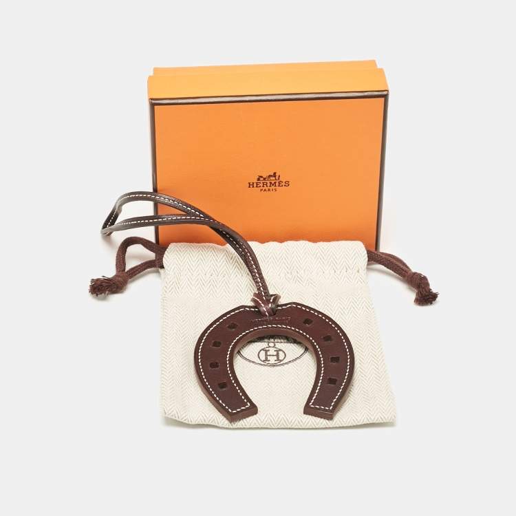 Pre Owned Hermès Rouge Sellier/Marron Fonce Evercolor Leather Paddock Fer a Cheval Bag Charm