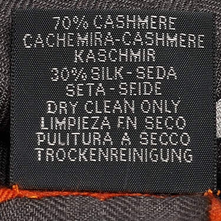 Pre Owned Hermès Grey Printed Cashmere Blend Mysterious Rider Scarf