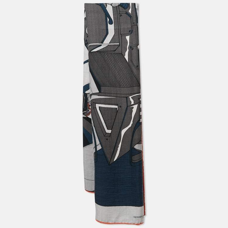 Pre Owned Hermès Grey Printed Cashmere Blend Mysterious Rider Scarf