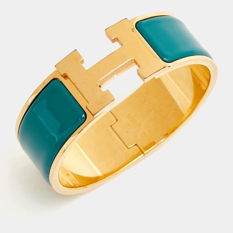 Pre Owned Hermès Clic H Green Enamel Gold Plated Bracelet