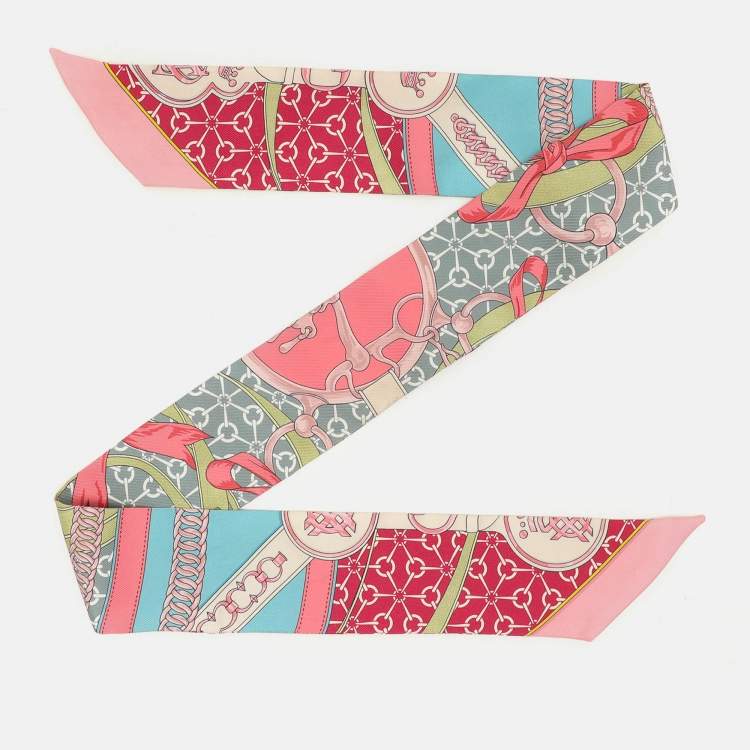 Pre Owned Hermès Multicolor La Promenade du Matin Silk Twilly