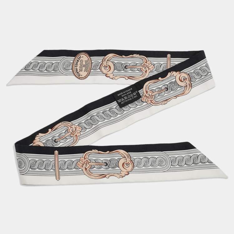 Pre Owned Hermès White/Grey Silk Bride de Cour Twilly
