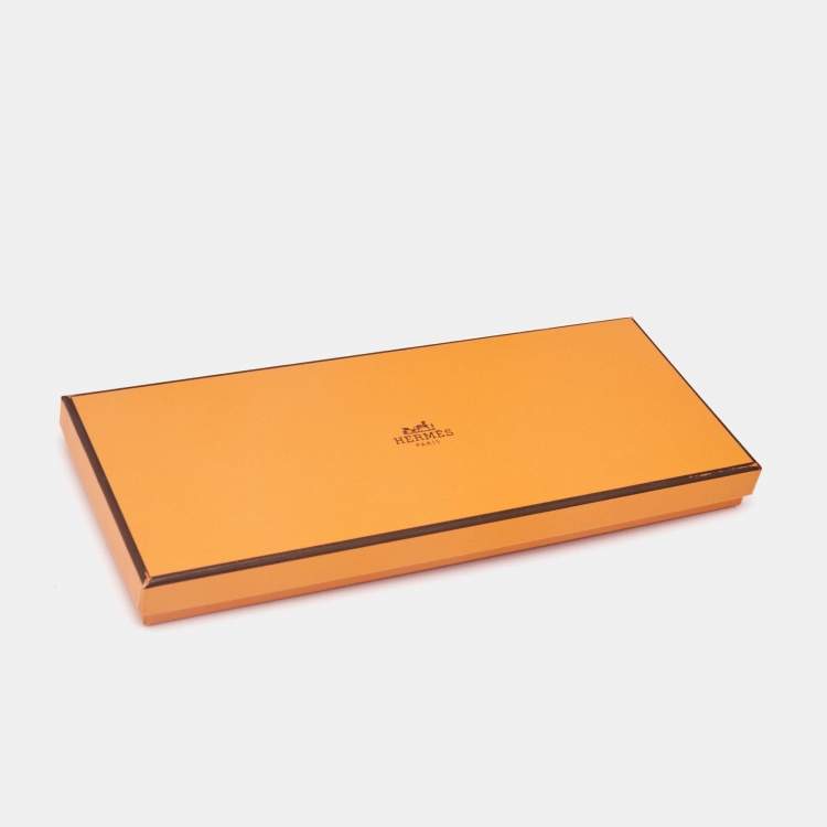 مملوكة مسبقًا Hermès White/Pink Silk Chevaloscope Pointille Twilly