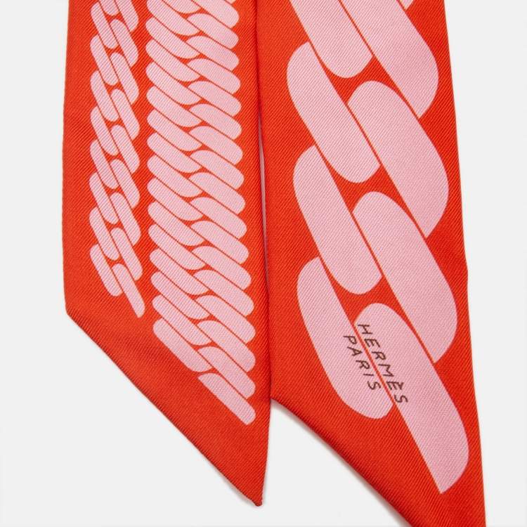 Pre Owned Hermes Orange/Rose Printed Silk Clic C'est Noue Twilly 