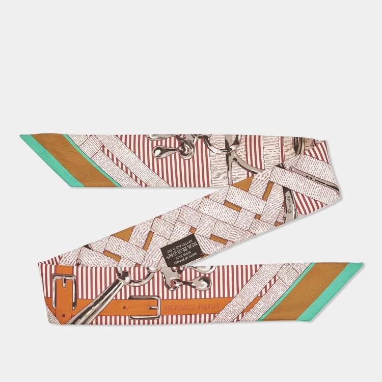 Pre Owned Hermès Brown/Orange Mors a Jouets Silk Twilly Set of 2