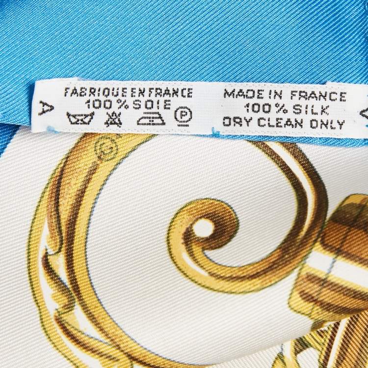 Pre Owned Hermès White Attelage en Arbalete Silk Scarf