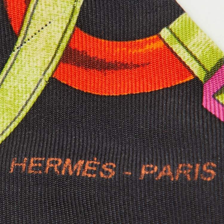 Pre Owned Hermès Black Grand Manege Fleuri Silk Twilly