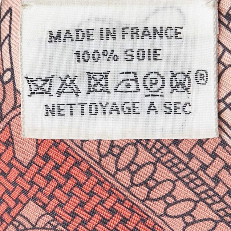 Pre Owned Hermès Multicolor Objets de Curiosite Print Silk Twilly