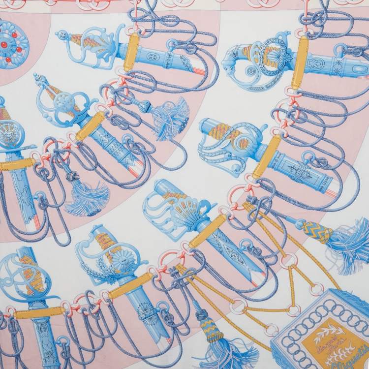 Pre Owned Hermes White Cliquetis Print Scarf 