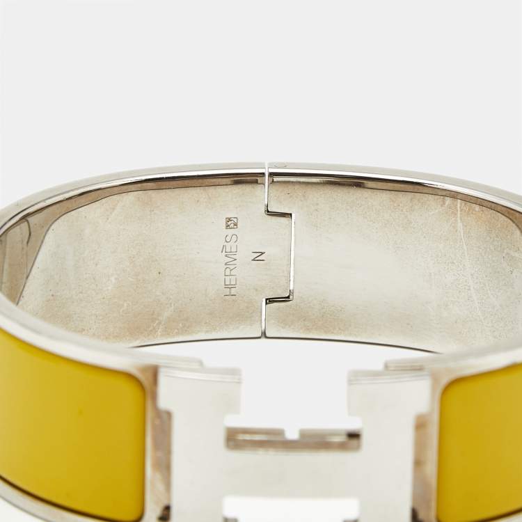 Pre Owned Hermès Clic Clac H Yellow Enamel Palladium Plated Bracelet