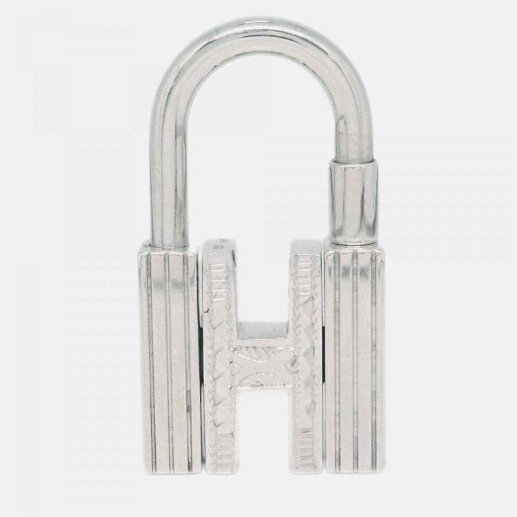 مملوكة مسبقًا Hermes Silver Touareg H Cadena Small