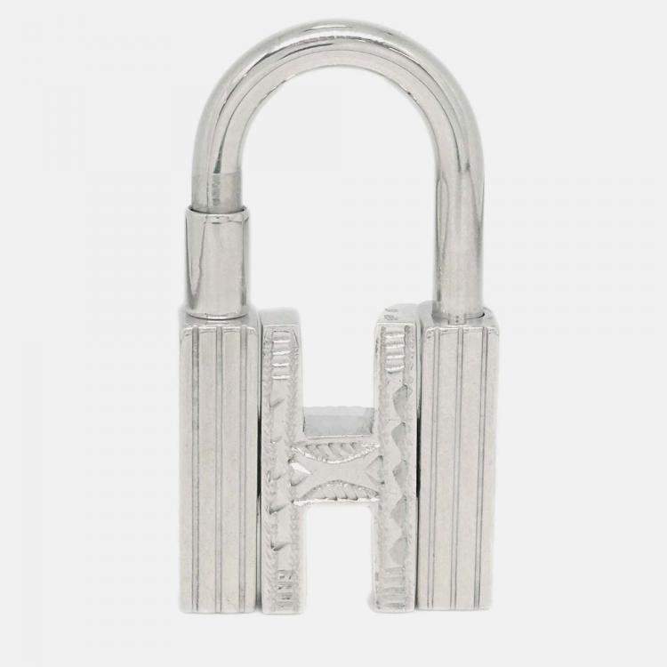 مملوكة مسبقًا Hermes Silver Touareg H Cadena Small