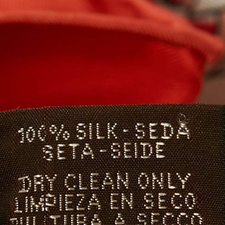 Pre Owned Hermès Pink Silk Animapolis scarf