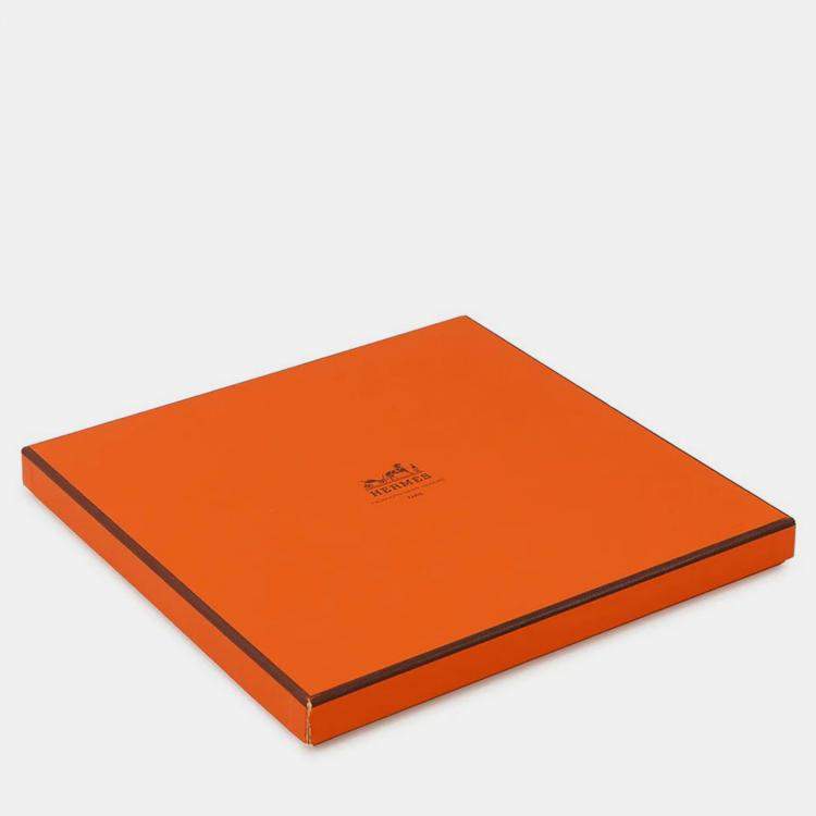 Pre Owned Hermes Carre Les Amazones Lady On Horseback 90 Yellow/Multicolor Silk Scarves 