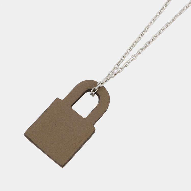 Pre Owned Hermes O'Kelly Pendant Size Pm Etoupe Swift Leather