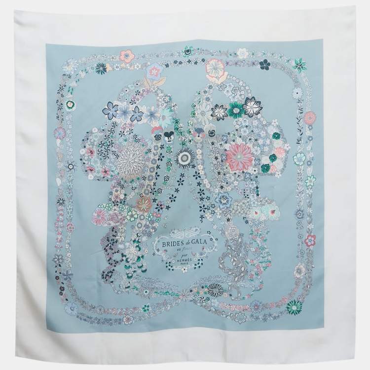Pre Owned Hermès Blue Silk Birds de Gala Scarf