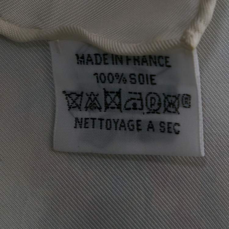 Pre Owned Hermès Blue Silk Birds de Gala Scarf