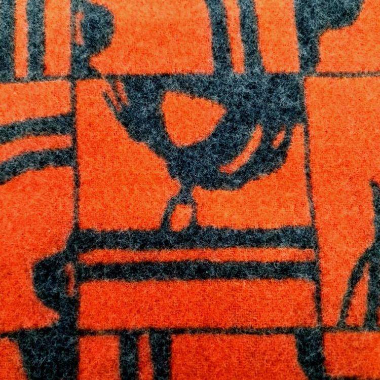 مملوكة مسبقًا Hermes Grey, Orange Cashmere Muffler