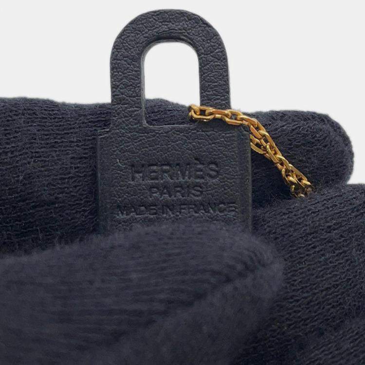Pre Owned Hermes O'Kelly Pendant Size Pm Black Gold Plated Leather