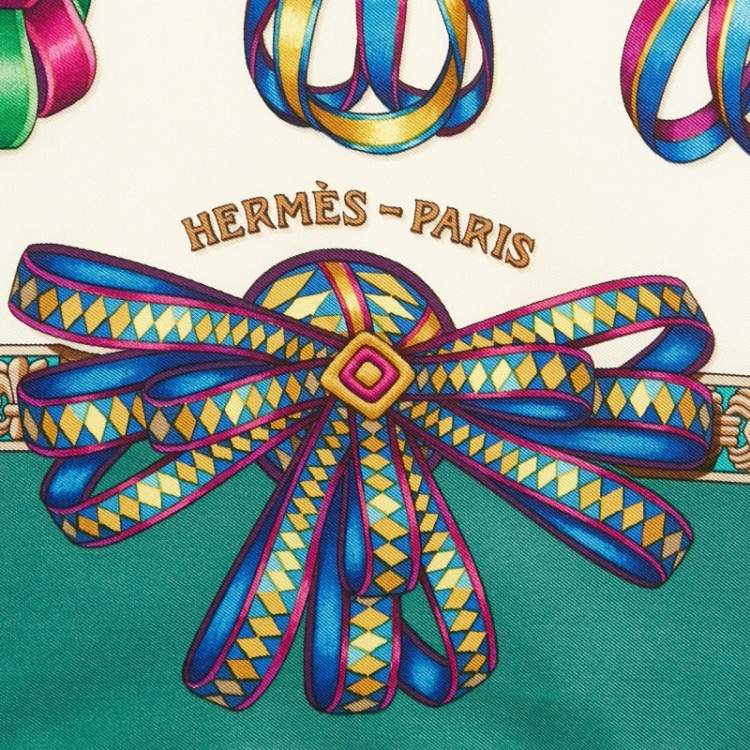 Pre Owned Hermes Green Les Rubans du Cheval Silk Scarf