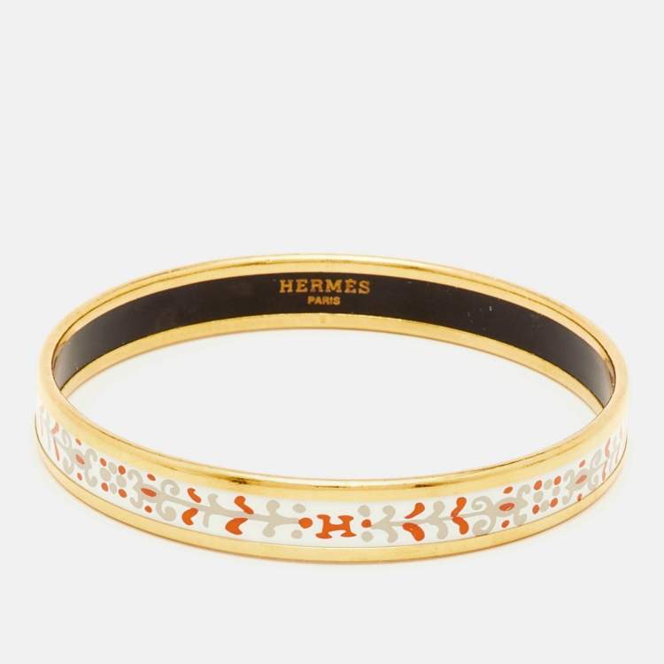 Pre Owned Hermès Floral Motif Enamel Gold Plated Bangle Bracelet