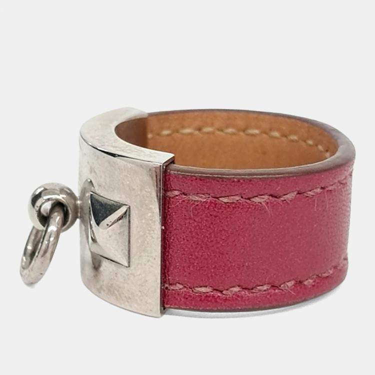 مملوكة مسبقًا Hermes Leather and Metal Scarf Ring