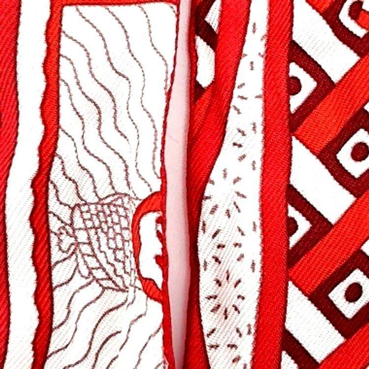 مملوكة مسبقًا Hermes Multicolor Twillon